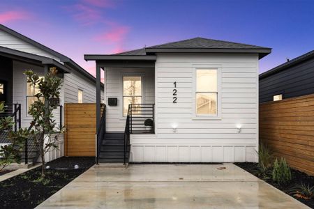 New construction Single-Family house 122 E 31St 1/2 St, Houston, TX 77018 - image