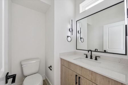 New construction Single-Family house 752 Curtin St, Houston, TX 77018 - image 17