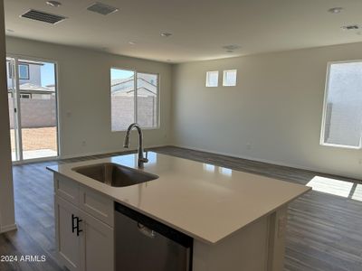 New construction Single-Family house 18050 W Cielo Grande Ave, Surprise, AZ 85387 Yarrow- photo 16 16