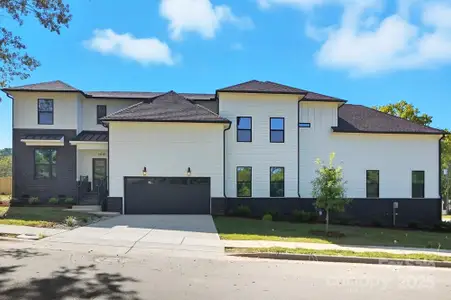 New construction Townhouse house 4019 Sarah Dr, Charlotte, NC 28217 - image