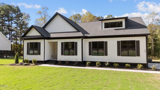 New construction Single-Family house 35 Autumnwood Ln, Spring Hope, NC 27882 - image