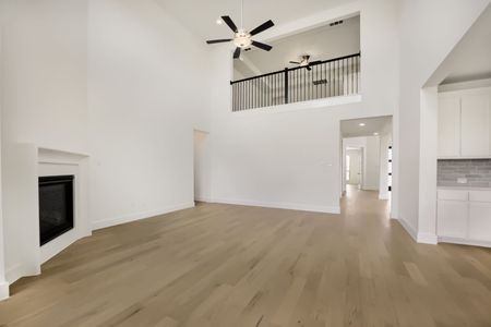 New construction Single-Family house 11465 Wulstone Dr, Fort Worth, TX 76052 plan 1687 - image 19