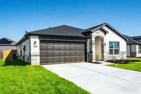 New construction Single-Family house 10391 Woodhill Spa Ln, Cleveland, TX 77327 - image