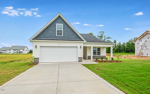 New construction Single-Family house 1541 Percheron Path, Fayetteville, NC 28312 - image