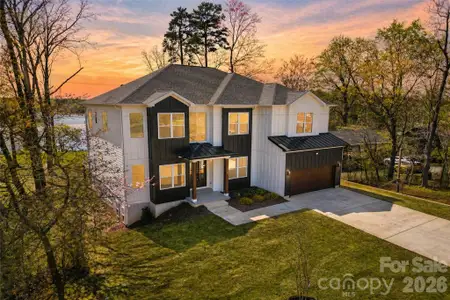 New construction Single-Family house 124 Clipper Ln, Mooresville, NC 28117 - image