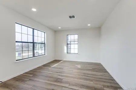 New construction Single-Family house 4219 Hidalgo St, Von Ormy, TX 78073 null- photo 4 4