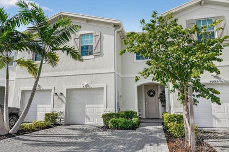 New construction Townhouse house 4301 Hammock Grove Dr, Lake Worth, FL 33467 - image