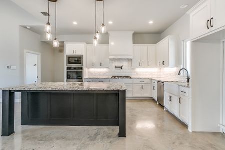 New construction Single-Family house 200 Sarra Ln, Poolville, TX 76487 plan Abrams - image 14