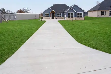 New construction Single-Family house 339 Cross Tie Ranch Rd, Trinidad, TX 75163 - image