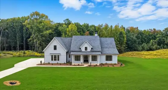 New construction Single-Family house 97 Old Town Rd, Dacula, GA 30019 - image