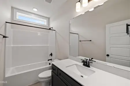 New construction Single-Family house 17 S Blue Sly Trail 51, Selma, NC 27576 - image 9