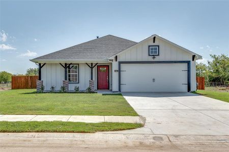 New construction Single-Family house 605 Finlee Way, Tioga, TX 76271 - photo 0