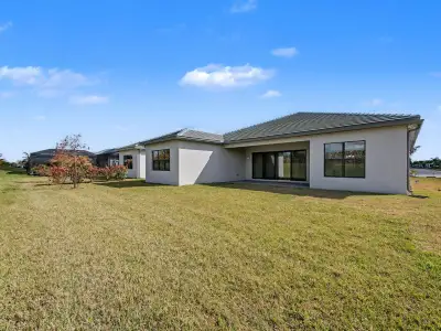 New construction Single-Family house 12476 Sw Pink Playa Pkwy, Port St. Lucie, FL 34987 plan Julia - image 3
