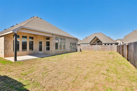 New construction Single-Family house 2348 Blue Sail Dr, Katy, TX 77493 plan Classic Series - Tulane - image 10