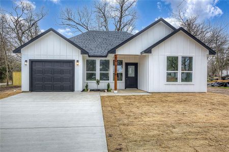 New construction Single-Family house 601 Henry St, Commerce, TX 75428 null- photo 0