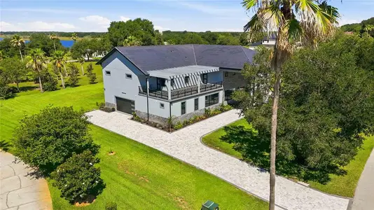 New construction Single-Family house 17025 Royal Palm Dr, Groveland, FL 34736 - image