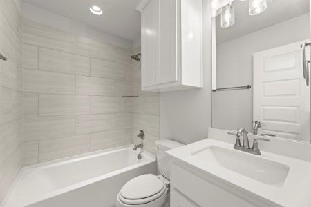 New construction Single-Family house 3917 Windmere Dr, Rowlett, TX 75088 plan Victoria - image 8