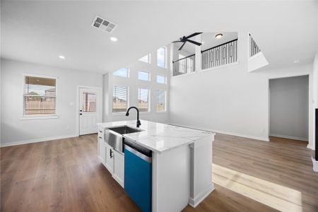 New construction Single-Family house 8322 Amethyst Valley Ln, Angleton, TX 77515 - image 9