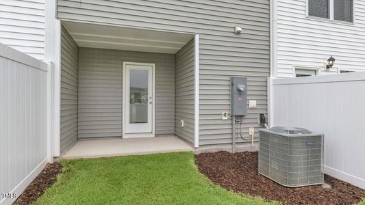 New construction Townhouse house 180 Holmes Corner Dr, Smithfield, NC 27577 plan JONATHAN - image