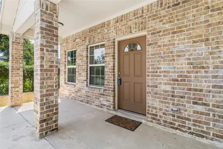 New construction Single-Family house 8717 Peachtree St, Houston, TX 77016 - image