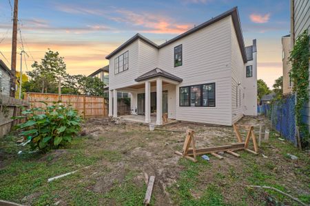 New construction Single-Family house 1642 Norfolk St, Houston, TX 77006 - image