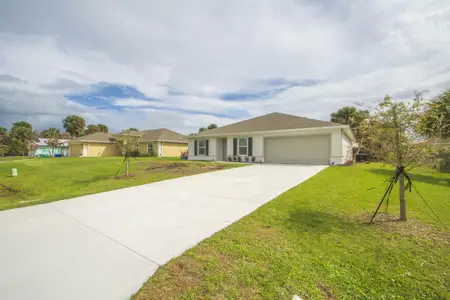 New construction Single-Family house 450 Kendall Ave, Sebastian, FL 32958 - image