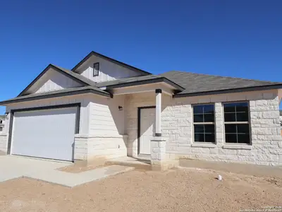 New construction Single-Family house 8626 Rucker Pond Trl, San Antonio, TX 78252 plan Desoto - 40' Smart Series - image