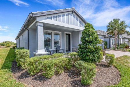 New construction Single-Family house 17735 Savory Mist Cir, Bradenton, FL 34211 - image