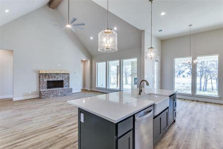 New construction Single-Family house 2044 Downslope Ln, Weatherford, TX 76087 null- photo 5 5