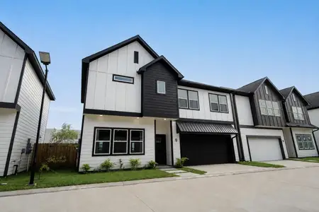 New construction Condo house 6702 Metro Blvd, Unit 9, Houston, TX 77083 - image