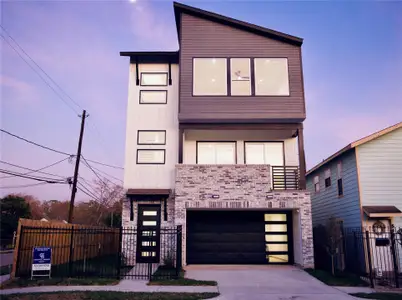 New construction Single-Family house 4702 Coke St, Houston, TX 77020 - image