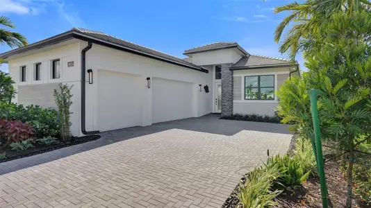 New construction Single-Family house 10208 Voltaire Pl, Palm Beach Gardens, FL 33412 plan Leslie - image