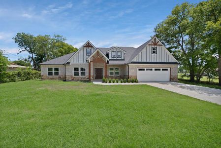 New construction Single-Family house 206 Hix Rd, Cleburne, TX 76031 - image