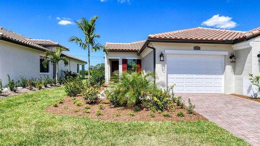 New construction Single-Family house 27076 Sw Viterbo Way, Port Saint Lucie, FL 34986 Gardenia- photo 0