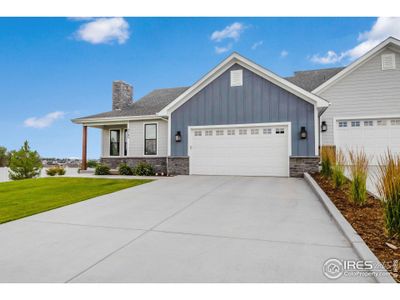 Notice the size of the driveway for plenty of room for family and freinds. The best part is you don't have to shovel the snow!