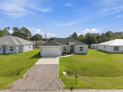 New construction Single-Family house 8236 100Th Ct, Vero Beach, FL 32967 - image