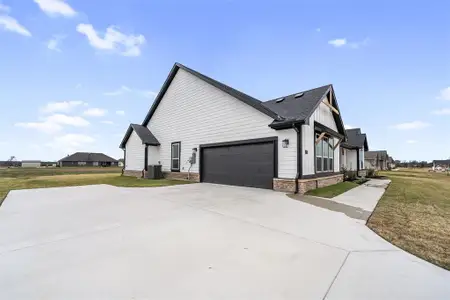 New construction Single-Family house 3107 White Oak Rd, Oak Ridge, TX 75161 plan Colorado II - image