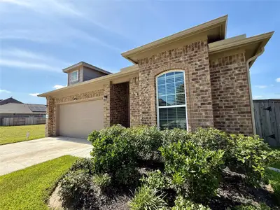 New construction Single-Family house 1951 Middle Pass Ln, Angleton, TX 77515 - image