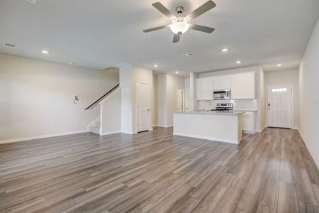 New construction Townhouse house 1850 Settlers Glen Dr, Unit 1702, Round Rock, TX 78665 The Bonnell (161)- photo 6 6