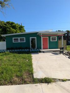 New construction Single-Family house 2569 Langdon Avenue S, Saint Petersburg, FL 33712 - photo 0