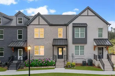 New construction Townhouse house 634 Oakleaf Grove Ln, Sugar Hill, GA 30518 - image
