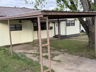 New construction Single-Family house 204 Bluffview Dr, Brownwood, TX 76801 - image