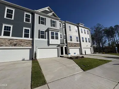 New construction Townhouse house 6044 Dunzo Dr, Raleigh, NC 27617 - image