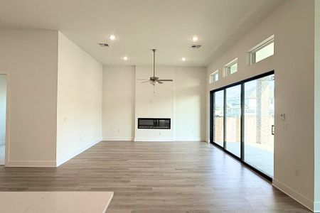 New construction Single-Family house 17313 Silverman Dr, Pflugerville, TX 78660 plan Johnson - image 16