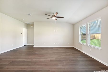 New construction Single-Family house 556 Shelton Pass, Cibolo, TX 78108 The Greenville (C400)- photo 6 6