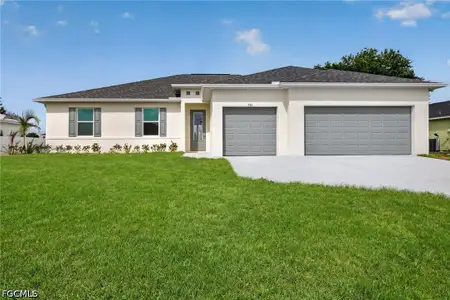New construction Single-Family house 536 Nw 18Th Ave, Cape Coral, FL 33993 plan The Bluewater Cove - image
