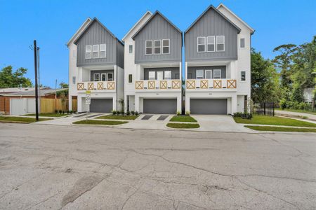 New construction Single-Family house 806 Schweikhardt St, Houston, TX 77020 - image