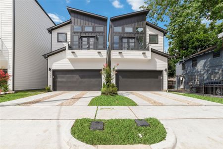 New construction Single-Family house 2109 Holman St, Houston, TX 77004 - image