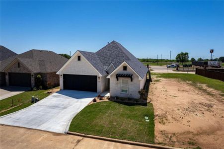 New construction Single-Family house 1030 Cannon Pl, Paris, TX 75462 - image