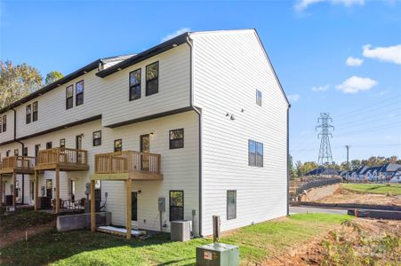 New construction Townhouse house 430 Bogue Dr, Unit 19, Fort Mill, SC 29708 - image